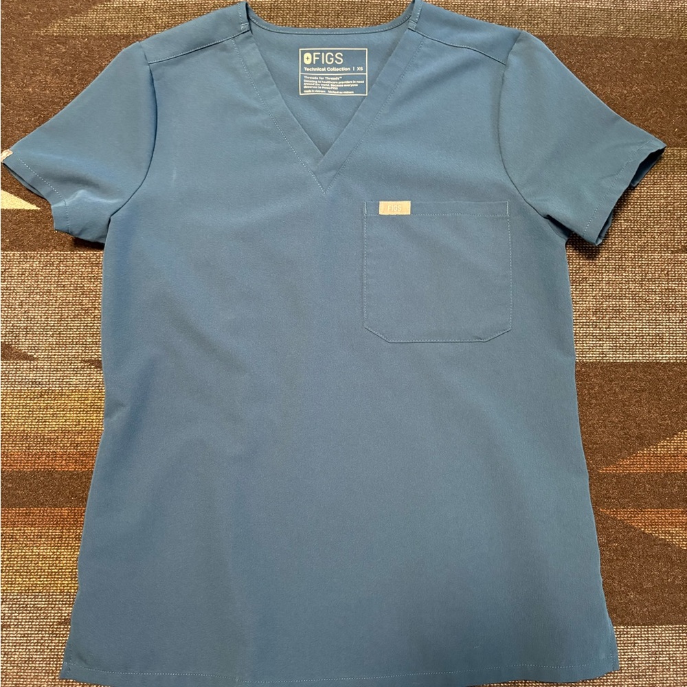 Figs Deep Reef Catarina Scrub Top